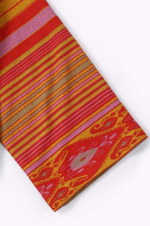 Free size jacket with one front pocket